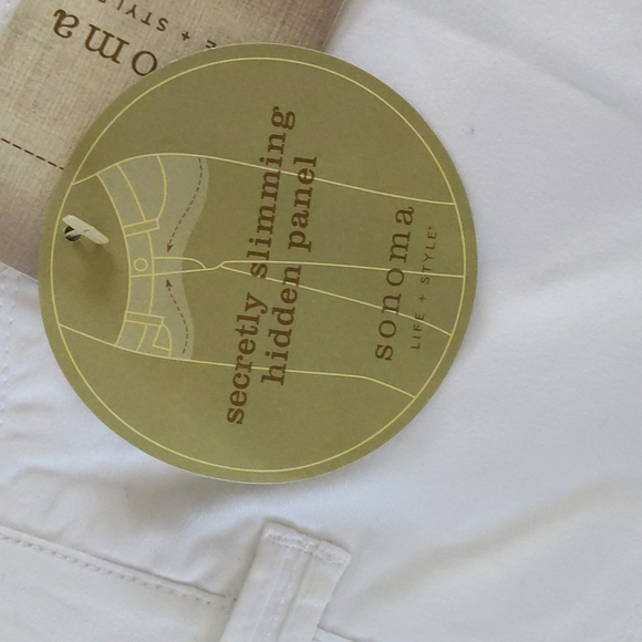 NEW Sonoma Mid-Rise Original Fit Slimming Mid-Rise Bermuda Shorts 4 White - Picture 4 of 14